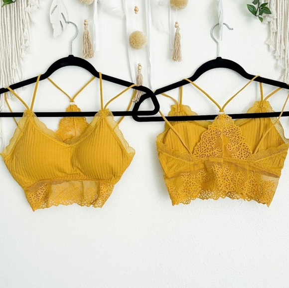 BOUTIQUE LACE RACERBACK BRALETTES - Picture 2 of 6